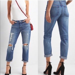 GAP boyfriend Jean